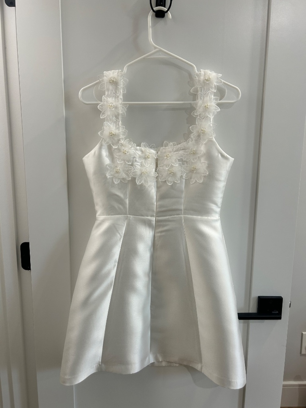 ELLIATT Elder Dress - White - Picture 3 of 6